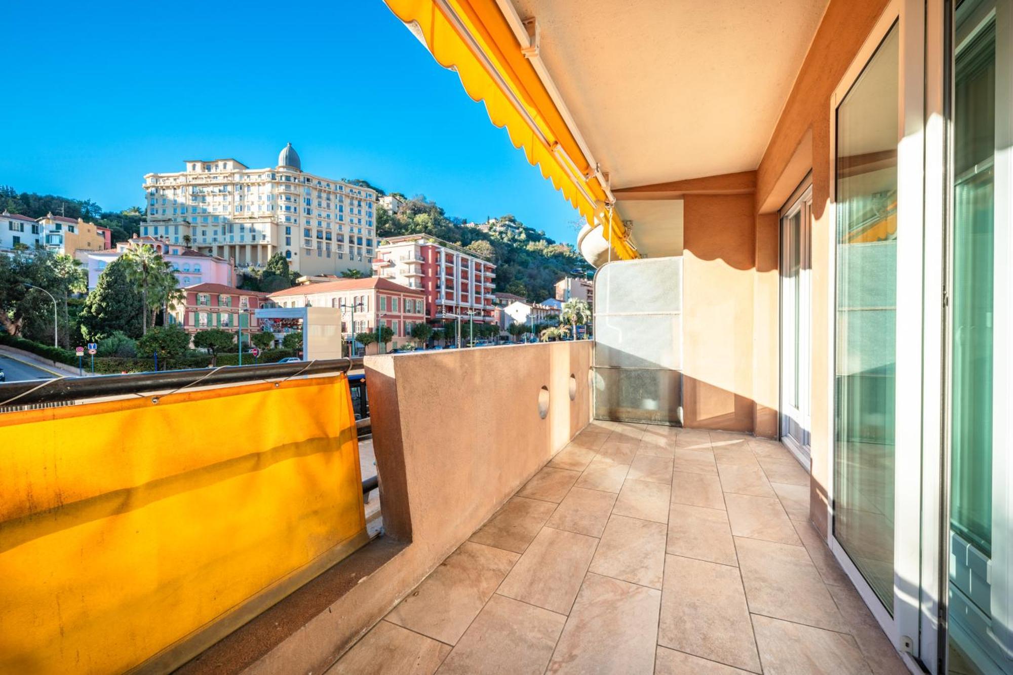 Castel 2 Studio Au Centre Ville De Menton Gare Sncf المظهر الخارجي الصورة